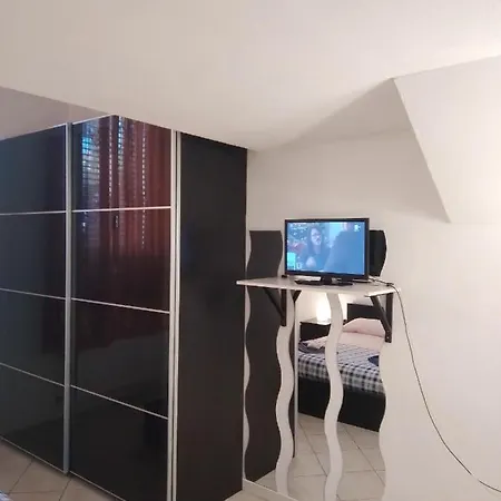 Apartament Erbosa-fiera 1 Bolonia