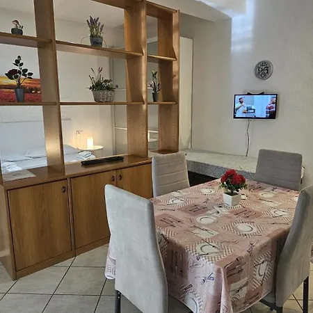 Apartment Erbosa-fiera 1