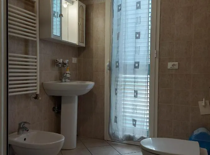 Erbosa-fiera 1 * 博洛尼亚